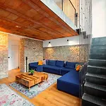 Group Loft Duplex -130sqm- Near Antonplatz 公寓 柏林