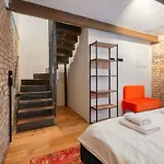 Group Loft Duplex -130sqm- Near Antonplatz