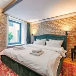 Group Loft Duplex -130sqm- Near Antonplatz