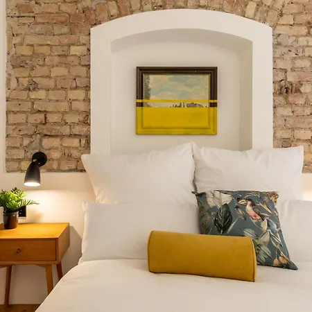 Coolest In Berlin, Easy Check-in, Big & Cozy, Near Center - Especially For Groups!