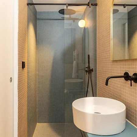 Coolest In Berlin, Easy Check-in, Big & Cozy, Near Center - Especially For Groups! * 베를린