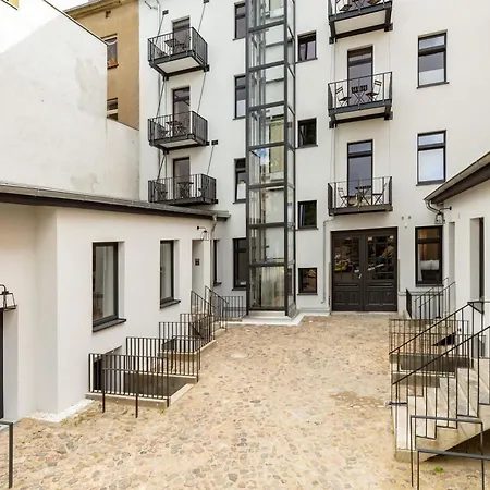 Group Loft Duplex -130sqm- Near Antonplatz Appartement *