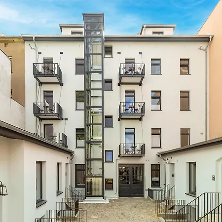 Apartamento Group Loft Duplex -130sqm- Near Antonplatz Berlín