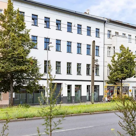 Group Loft Duplex -130sqm- Near Antonplatz 公寓 *