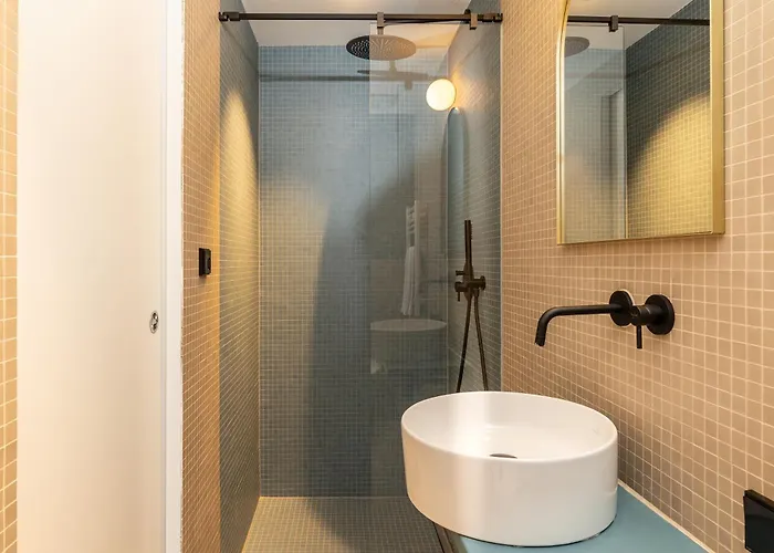 Coolest In Berlin, Easy Check-in, Big & Cozy, Near Center - Especially For Groups! * Berlín