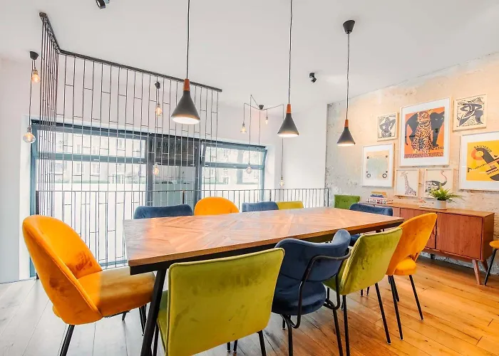 Group Loft Duplex -130sqm- Near Antonplatz * Berlín