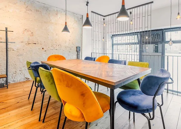 Group Loft Duplex -130sqm- Near Antonplatz