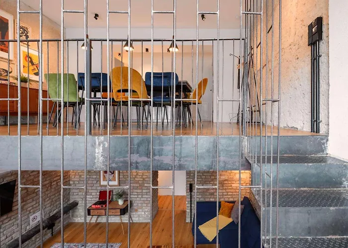 Apartamento Group Loft Duplex -130sqm- Near Antonplatz