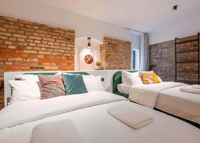 Apartamento Group Loft Duplex -130sqm- Near Antonplatz