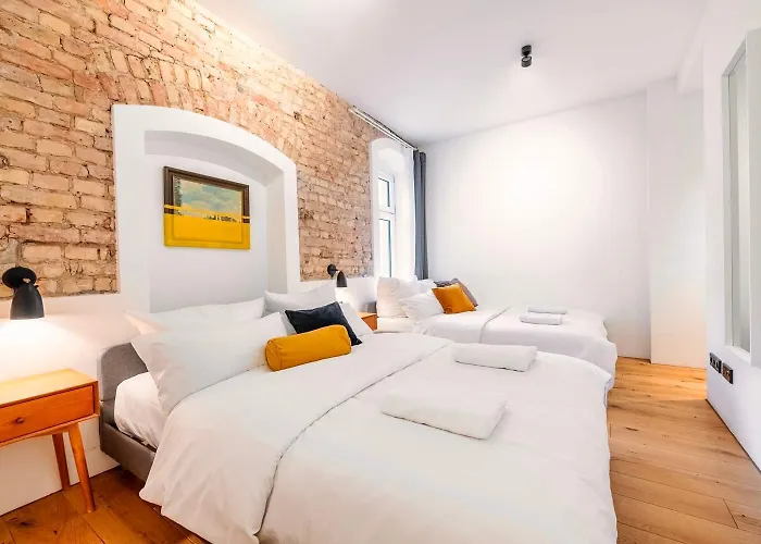 Appartamento Group Loft Duplex -130sqm- Near Antonplatz